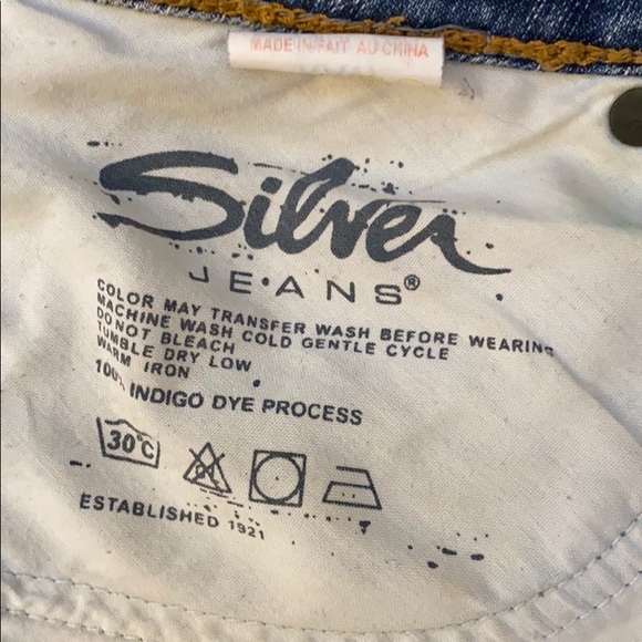 Silver ‘Ravi’ Mini Light Washed Denim Skirt - Picture 4 of 4